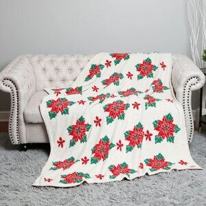 Poinsettia Pattern Luxury Soft Throw Blanket